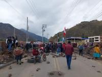 Segundo día de paro en Perú con  bloqueos de vías más importantes