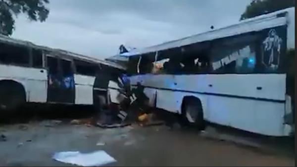 Más de 40 muertos y 78 heridos en  Senegal tras choque de autobuses