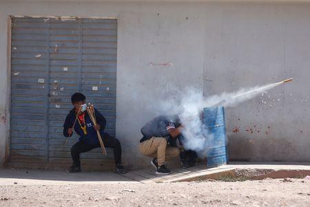 Sur minero de Perú se alista  para una lucha indefinida