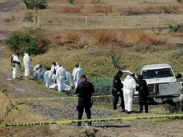 Hallan una narcofosa con  cuatro cuerpos en Zacatecas