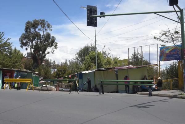 Cierran vía y modifican   cinco rutas del Pumakatari