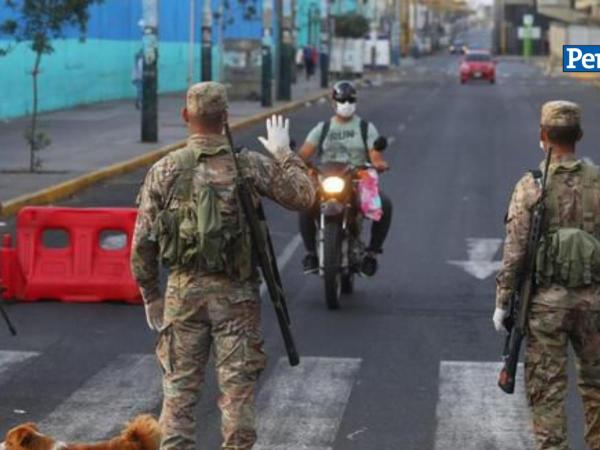 Gobierno de Boluarte extiende  por 10 días toque de queda