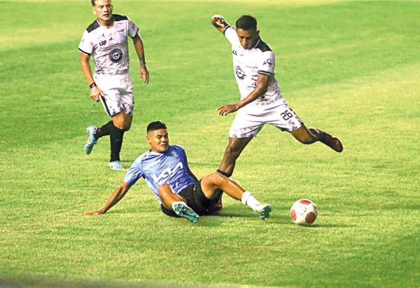 Vaca Diez sorprende y derrota a Blooming