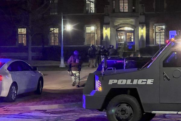 Tiroteo en Universidad de Michigan  deja tres muertos y cinco heridos