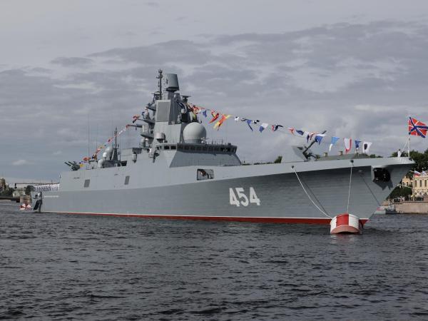 Buque de guerra ruso se prepara para  ejercicios navales con Sudáfrica y China