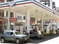 Nuevamente gasolineras en  La Paz registran largas filas