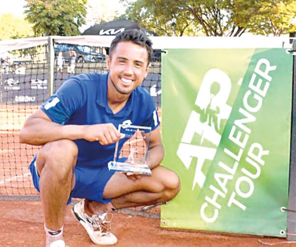 Hugo Dellien es tricampeón del Challenger de Santiago