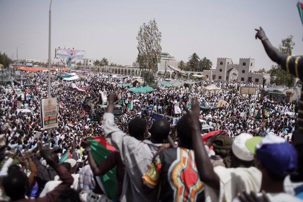 Comienzan conversaciones  sobre crímenes de Al Bashir