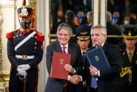 Ecuador advierte que relación  con Argentina puede debilitarse