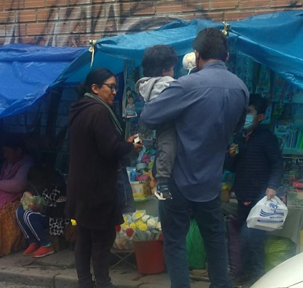 Retiran «food trucks» no autorizados en Calacoto