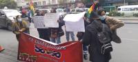 Sabsa y Adepcoca protestan y marchan por atención a pedidos