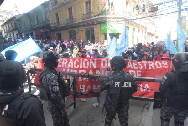 Educación y Magisterio rompen diálogo, se ratifica paro nacional