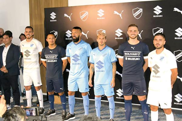 Bolívar presentó  su camiseta 2023