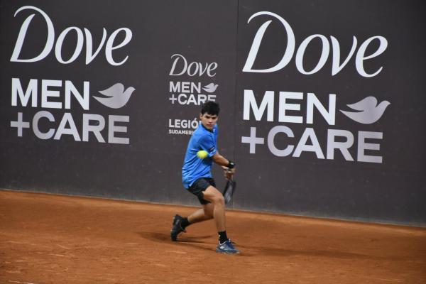 Bolivia albergará tenis internacional juvenil hasta fines de abril