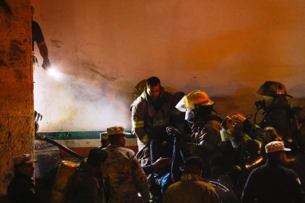 Incendio en centro migratorio  causa muerte de 39 personas