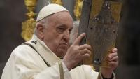 El papa Francisco no asistió al  Vía Crucis en Coliseo de Roma