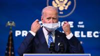 Joe Biden firma ley que pone fin a   emergencia nacional por covid-19