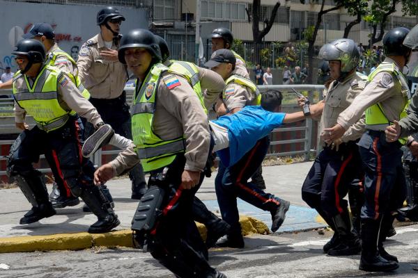 Las fuerzas de Maduro mataron  a 9.465 personas en 10 años