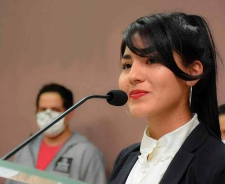 Viceministra Veizaga considera necesario que se modifique la Ley Nacional del Deporte