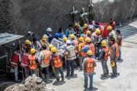 Millones de jóvenes aún sufren el  desempleo que dejó la pandemia