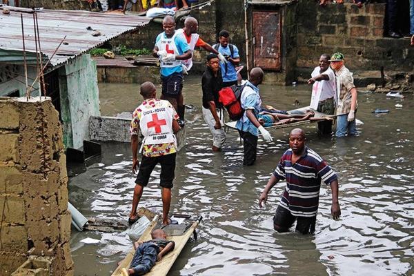 Suben a 400 muertos por las  inundaciones en el este de RDC