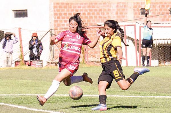 Arrancó el fútbol femenino de la AFLP