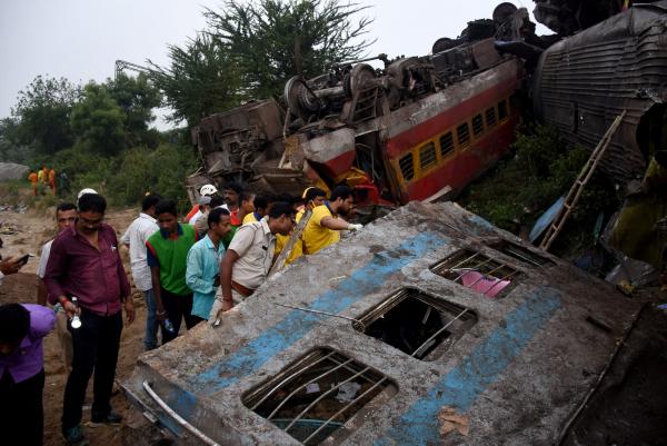 Terminan labores de rescate en India y se indaga la causa