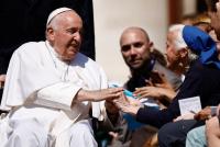 Papa Francisco se recupera luego de  una operación en el hospital Gemelli