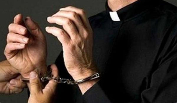 Sacerdote sentenciado a diez años de presidio por abuso a una menor