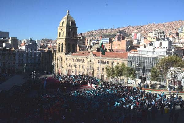 Burgomaestre paceño pide que “el  odio no guíe nuestras acciones”