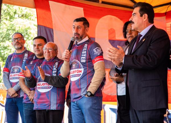 Alcalde de Cochabamba apoya campaña por Wilstermann