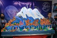 Preparan pastel del Illimani con  íconos paceños para 2.500 personas