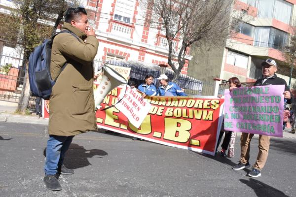 Magisterio Urbano exige auditoria a  examen de ascenso y respeto a escalafón