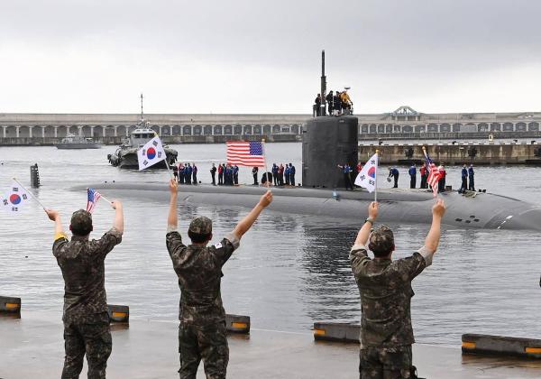 Submarino de EEUU desarrolla ejercicios con marina surcoreana