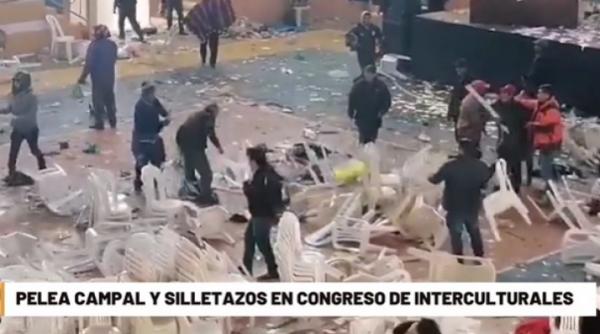 Ampliado de Interculturales termina  en pelea entre “evistas” y “arcistas”