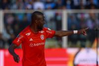 Internacional gana con un latigazo de Valencia