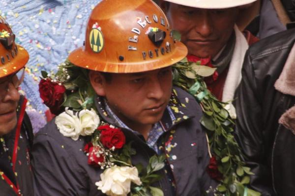 Potosí tiene a su tercer  Gobernador interino