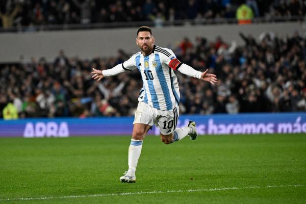 Argentina, con golazo de Lionel Messi