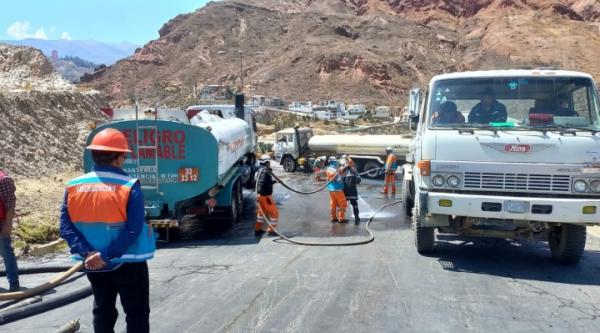 Mallasa, Mallasilla y Río Abajo quedaron  aisladas por accidente que involucra a un camión