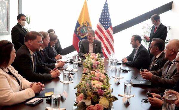 EEUU y Ecuador firman acuerdo  para combatir el narcotráfico