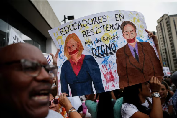 Crisis de la educación pública ante  abandono del régimen de Maduro