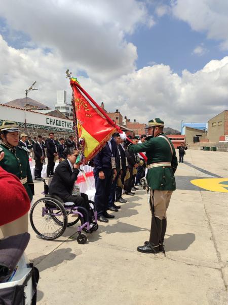 33 jóvenes con capacidades diferentes  recibieron libretas de servicio militar