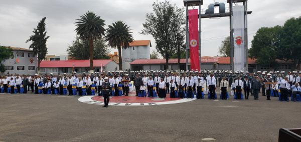 161 jóvenes con capacidades diferentes  recibieron libretas de servicio militar