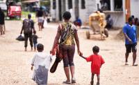 Unicef alerta que cinco millones  de niños están “al borde del abismo”