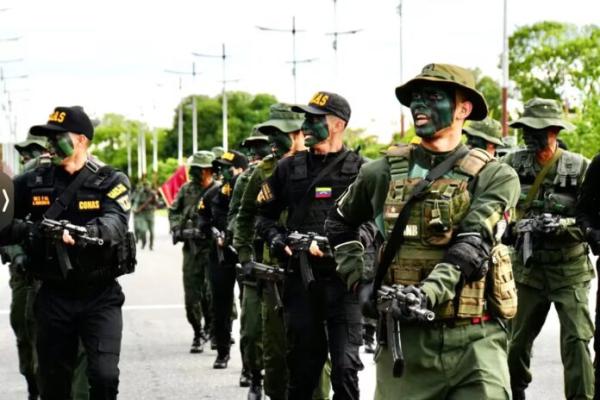 Rechazo de militares venezolanos a  inclusión de fuerzas rusas en desfile