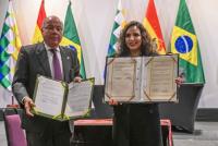 Bolivia y Brasil firman protocolo de  intención de acceso a salud gratuita