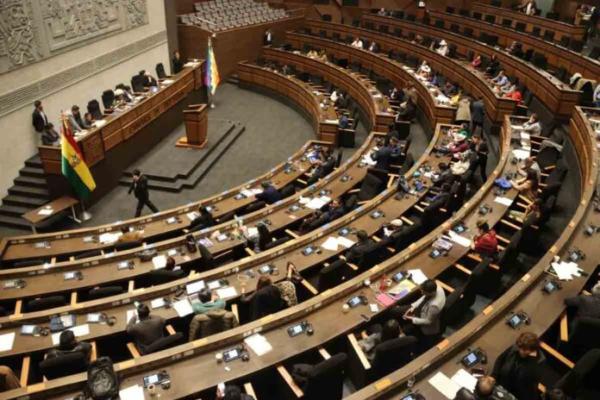 Exigen urgente conformación de  Comisión de Ética en Diputados