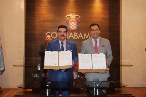 Firman convenio para administrar la Fexco