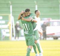 Oriente Petrolero logra su tercera  victoria al hilo