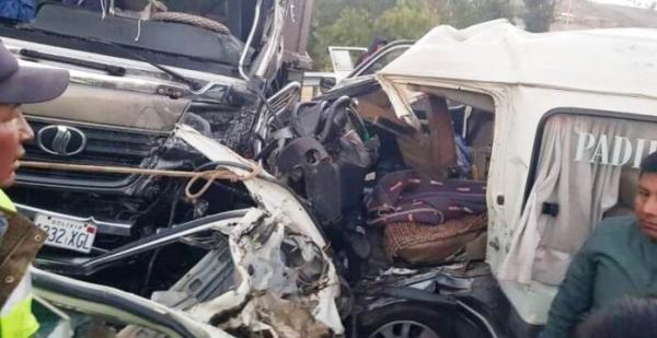 Fatal accidente deja un fallecido y 11 heridos